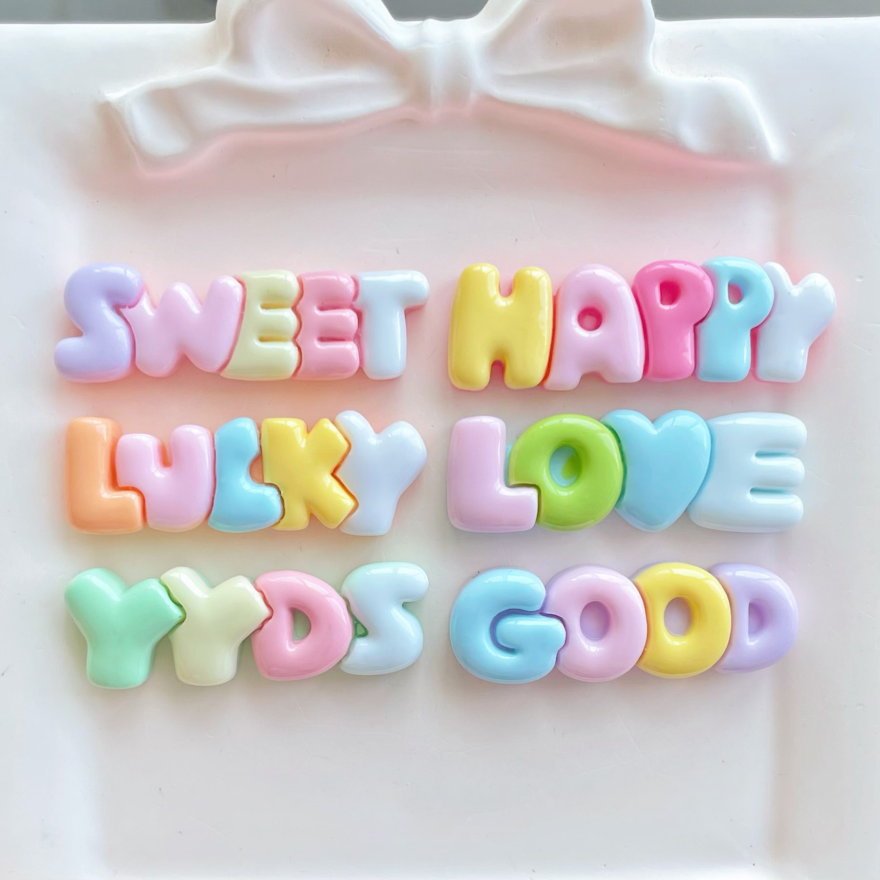 Pendientes de parche de resina - Resin Art Letter Keychain reseña y precio