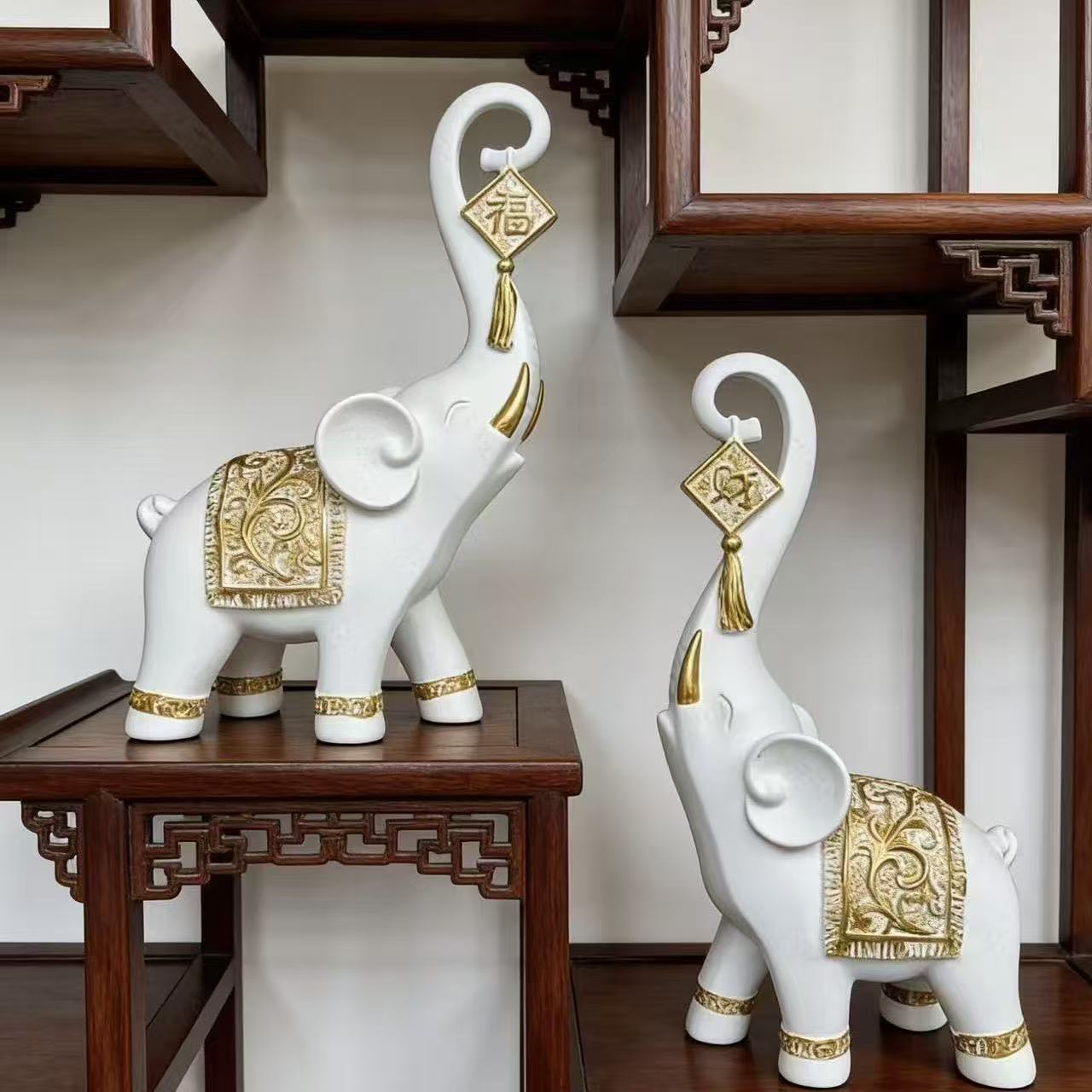 Un Par de Figuras de Elefante  - Resin Art For Anniversary Gift reseña y precio